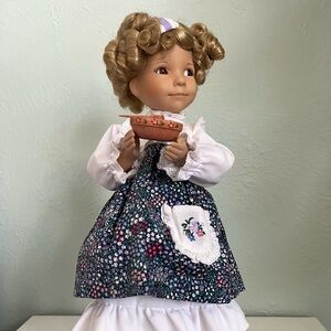 Porcelain Goldilocks Doll
